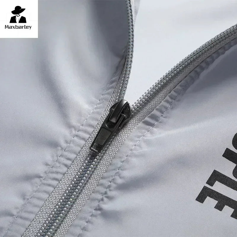 Lightweight Hooded Windbreaker