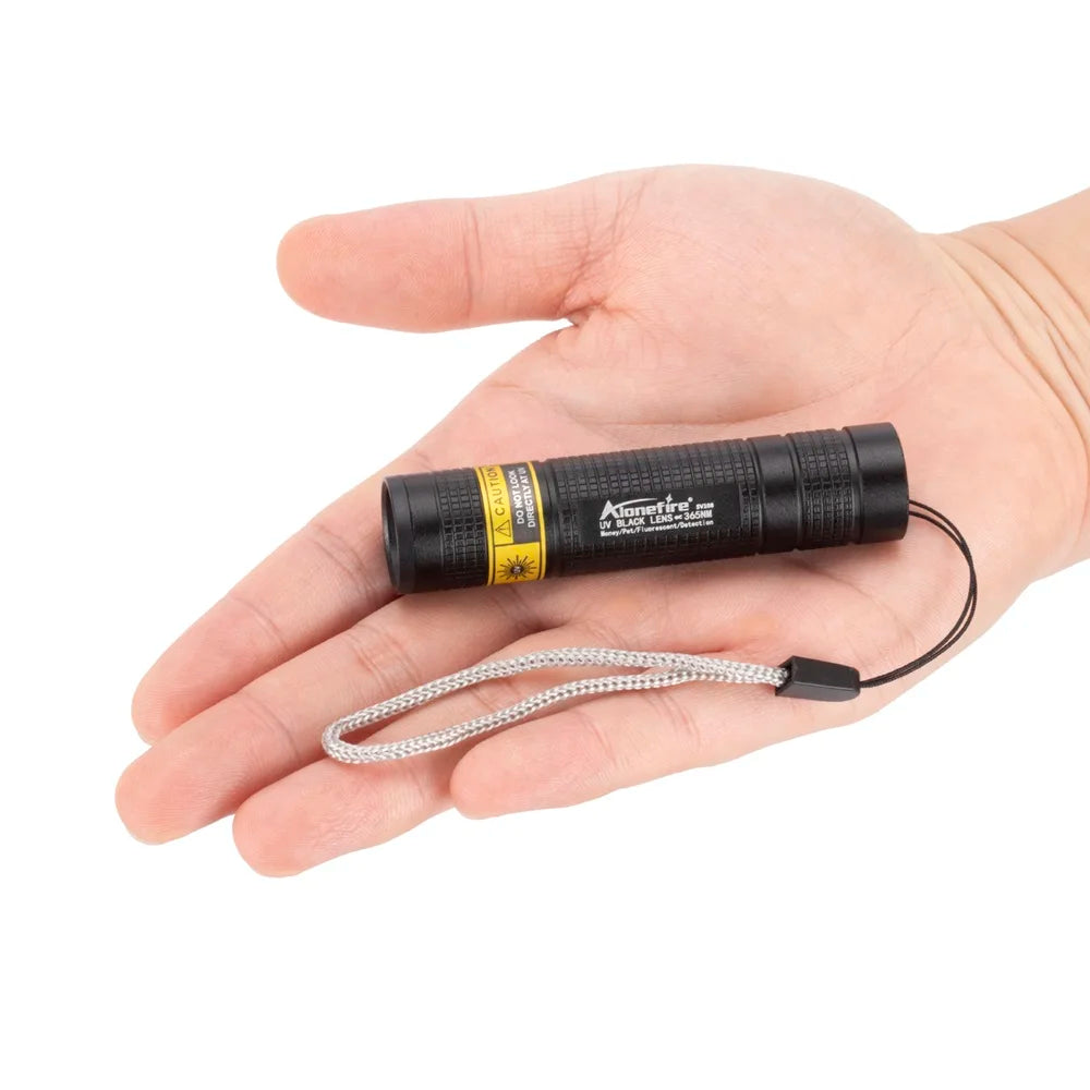 365nm UV Blacklight Flashlight – Rechargeable
